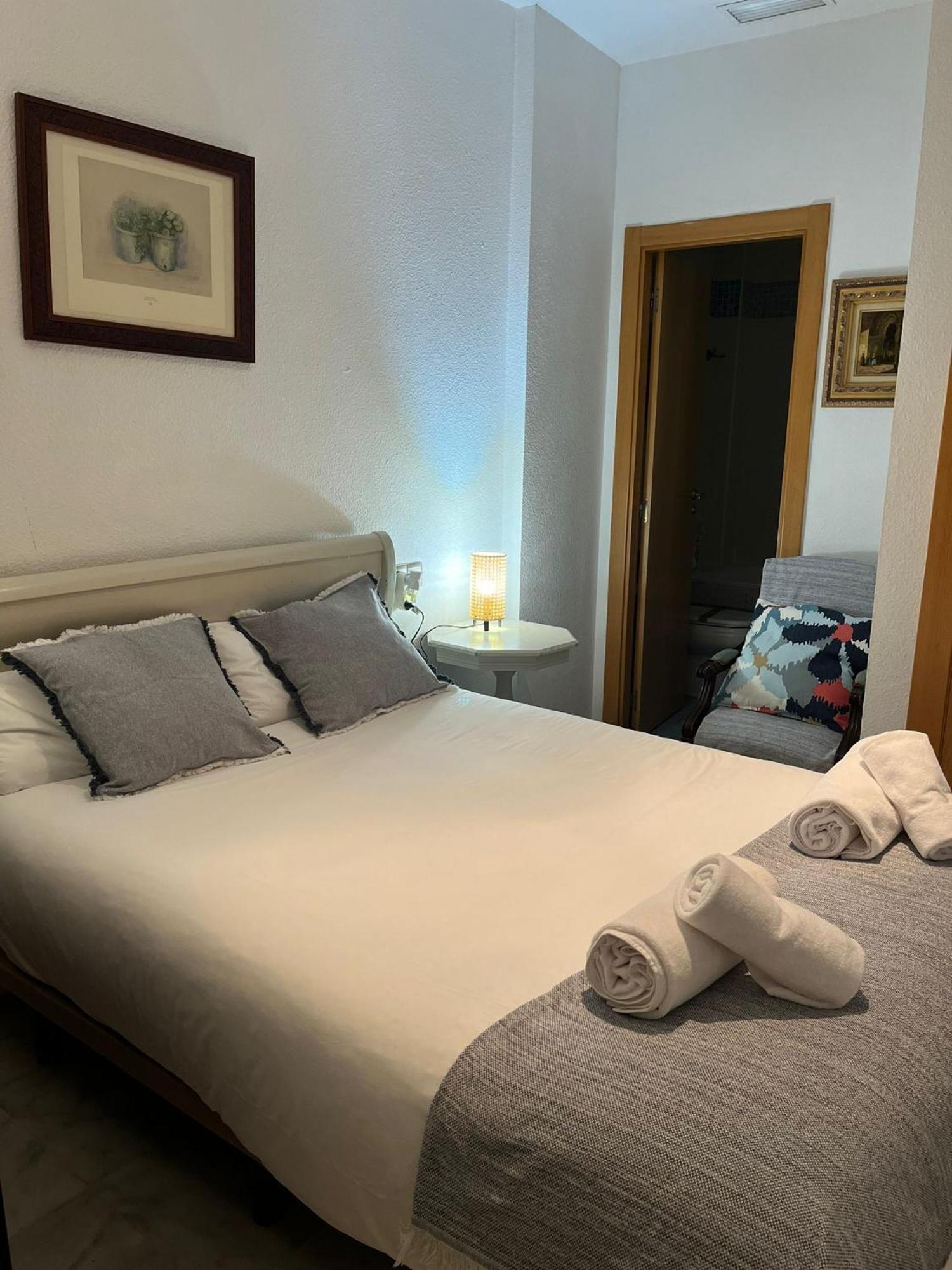 Apartamento Con Encanto Muy Centrico En Pilatos Sevilla Ideal Para Pareja Exteriör bild
