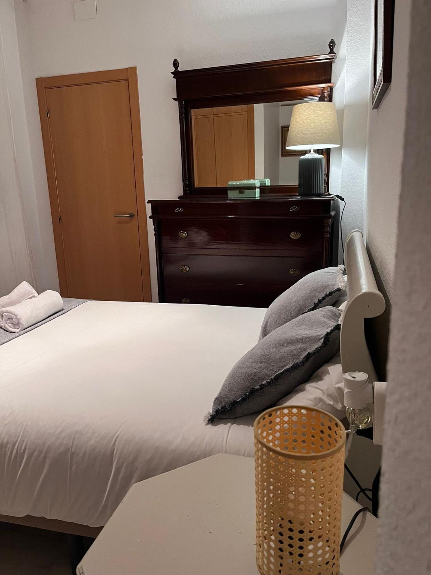 Apartamento Con Encanto Muy Centrico En Pilatos Sevilla Ideal Para Pareja Exteriör bild
